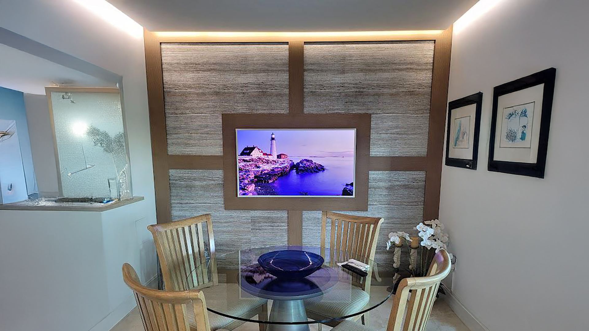 Dining Wall Feature with Integrated TV